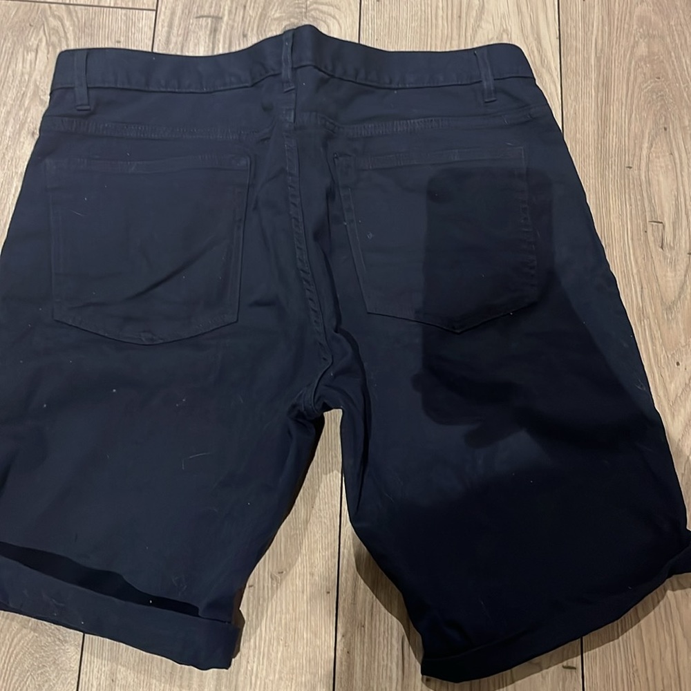 H&M man short - Picture 2 of 2